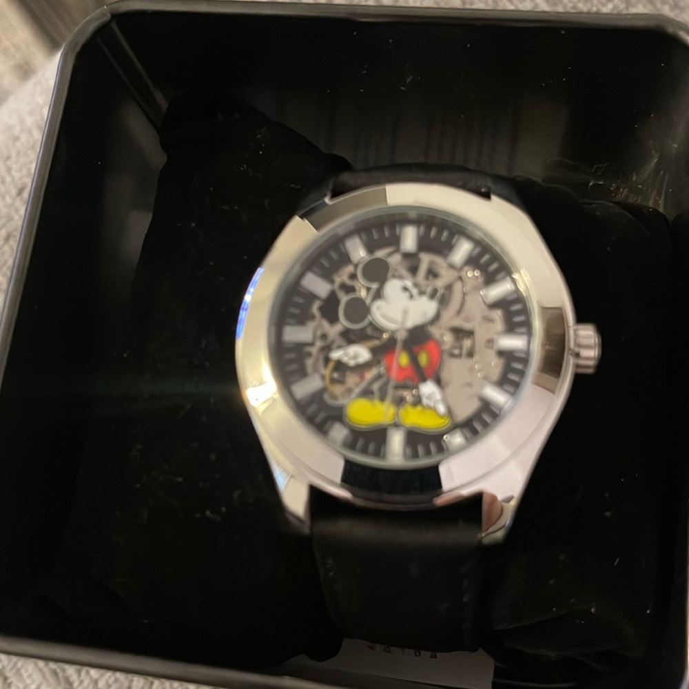 Mens Disney watch, new in box